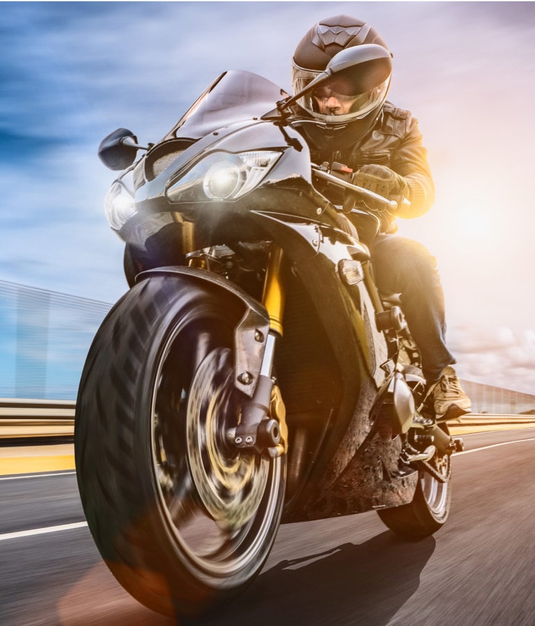 Motos