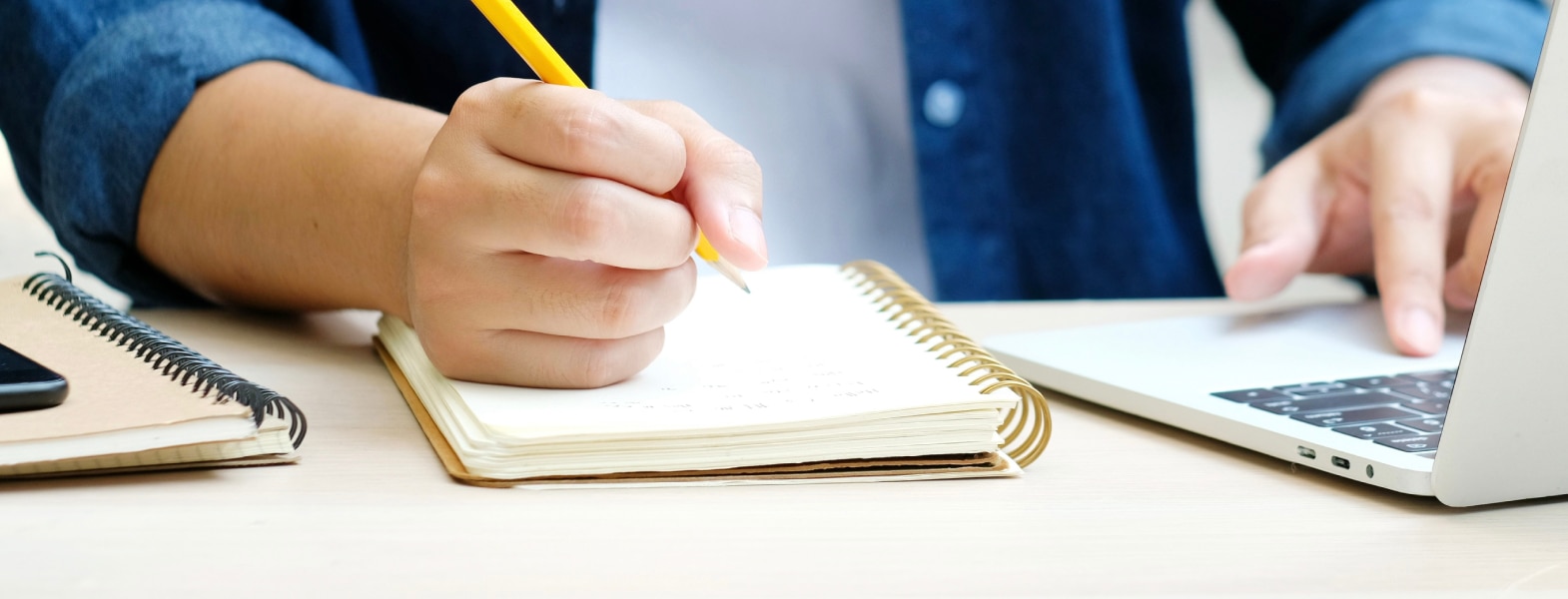 Libretas y cuadernos